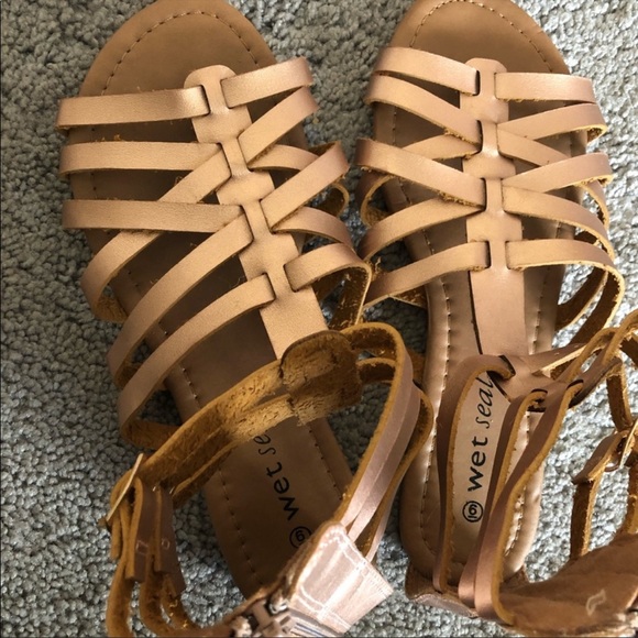 Wet seal Rose Gold Gladiator Sandals - Picture 5 of 5